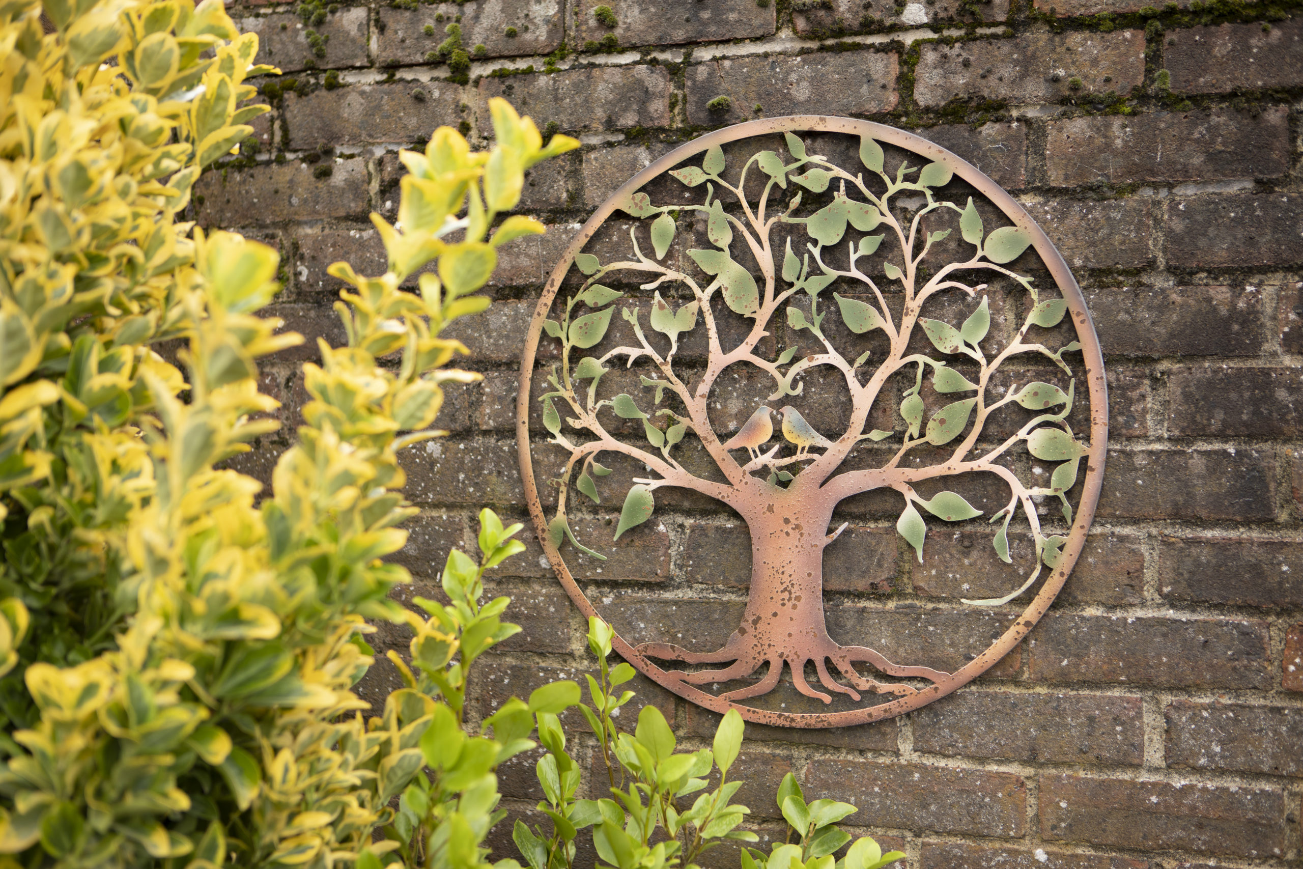 London Ornaments Attractive and unique vintage style decorative